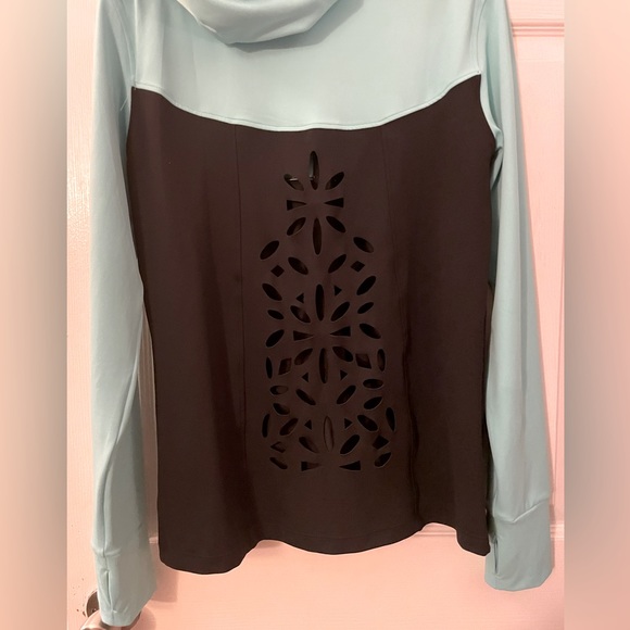 Flex It Pink black and teal zip up hoodie with laser cut pattern. - Picture 4 of 7